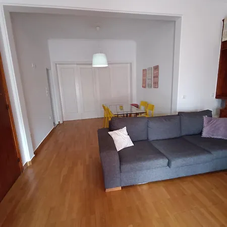 Apartment 2 Bedroom Near Syntagma